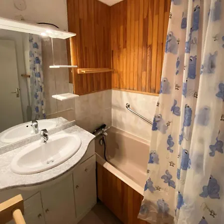 Apartment Florins - 4 Couchages Confort Situe Sur Les Pistes A Mae-6851 Risoul